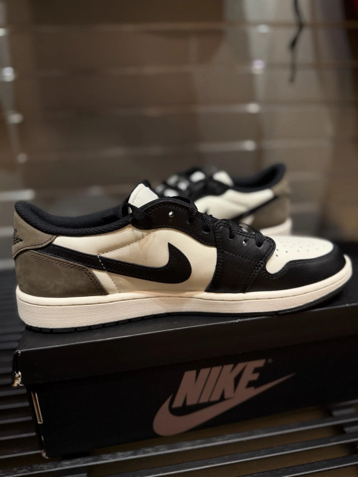 Air Jordan 1 Retro OG Low Mocha