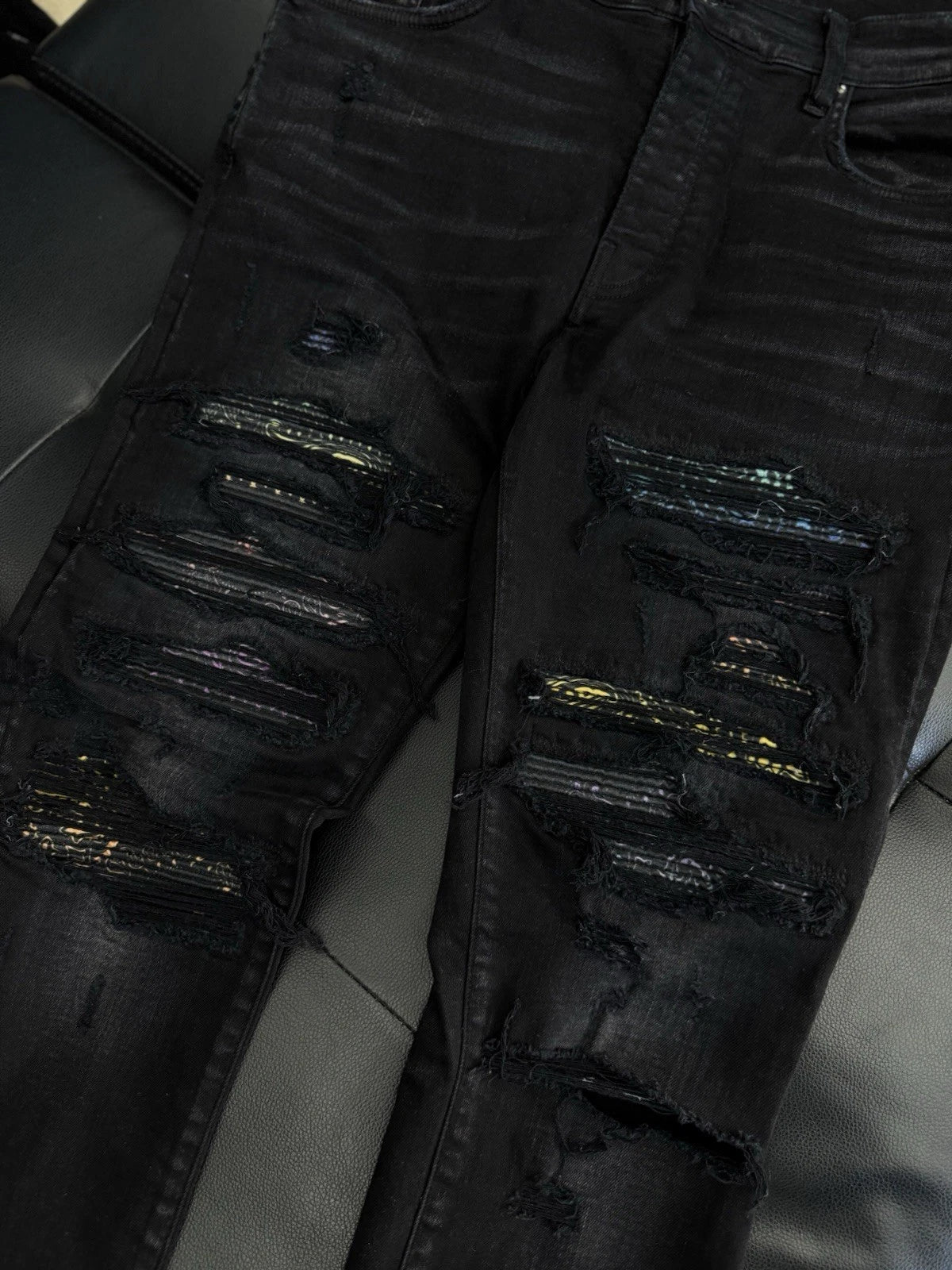 Amiri Black MX1 Color Patch Logo Jeans - Deadstockdenimla