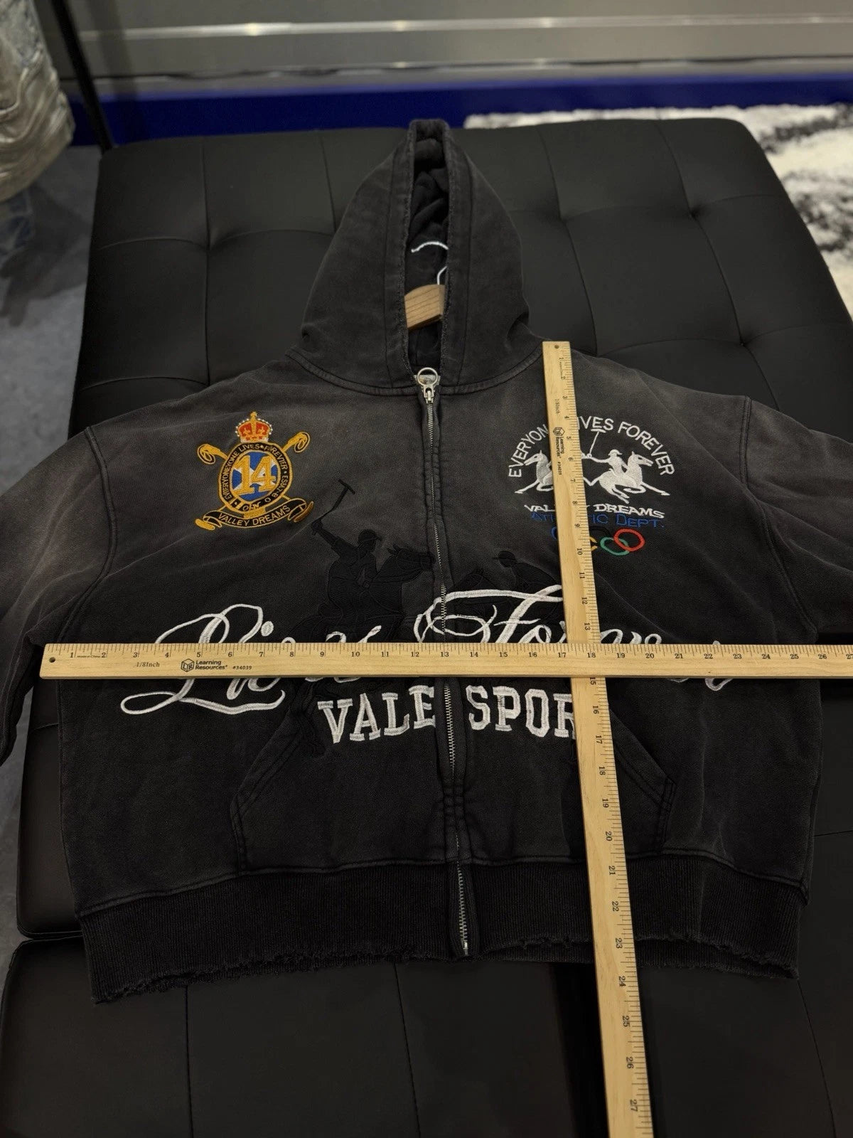 Vale Zip Up Black Hoodie - Deadstockdenimla