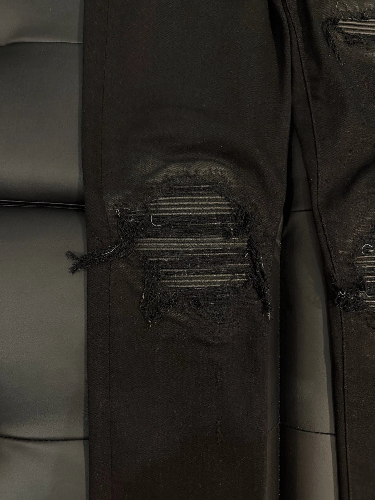 Amiri Black MX1 Jeans - Deadstockdenimla
