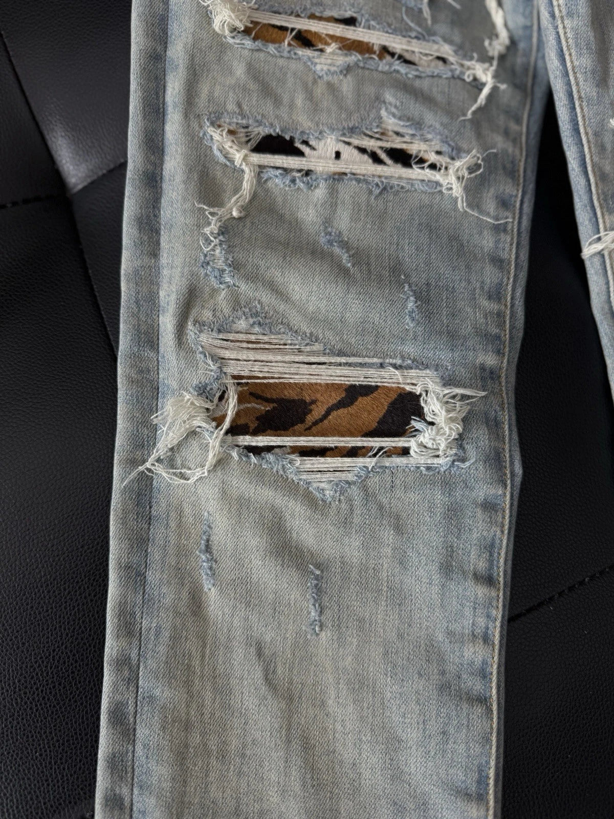 Amiri Jeans Blue Cheetah - Deadstockdenimla