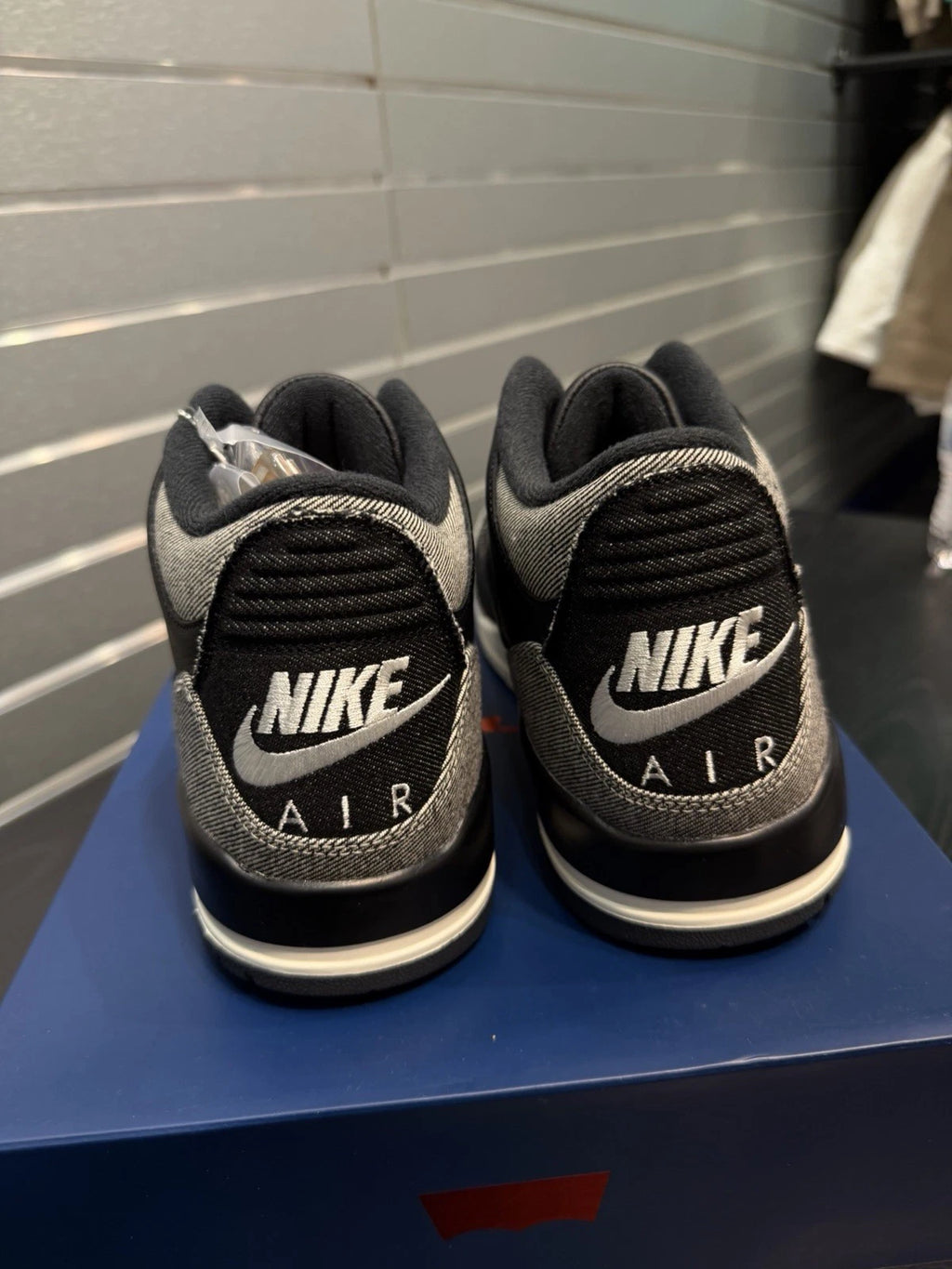 Nike Air Jordan 3 Retro Levi’s Black