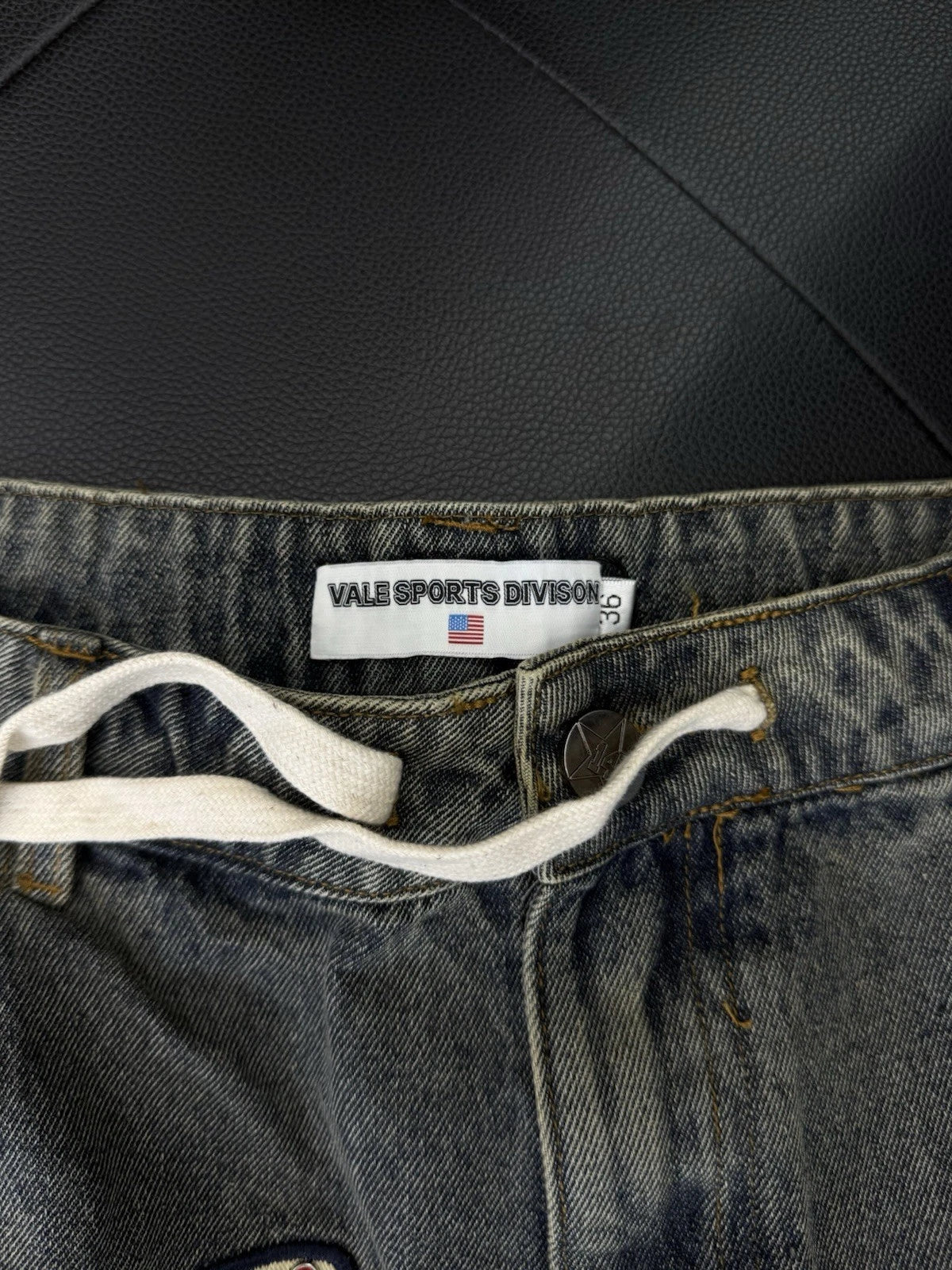 Vale Lives Forever Skittles Demin Jorts Shorts Rhinestone - Deadstockdenimla