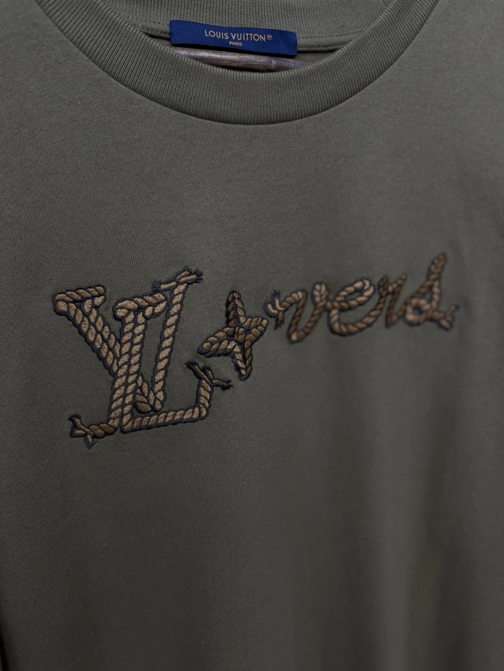Louis Vuitton Cotton Brown “Lovers” Tee - Deadstockdenimla