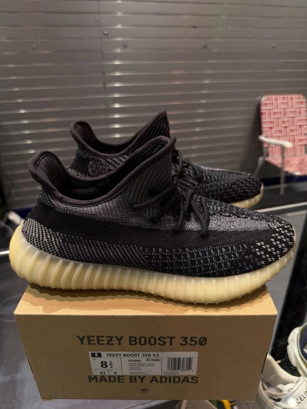 adidas Yeezy Boost 350 V2 Low Carbon