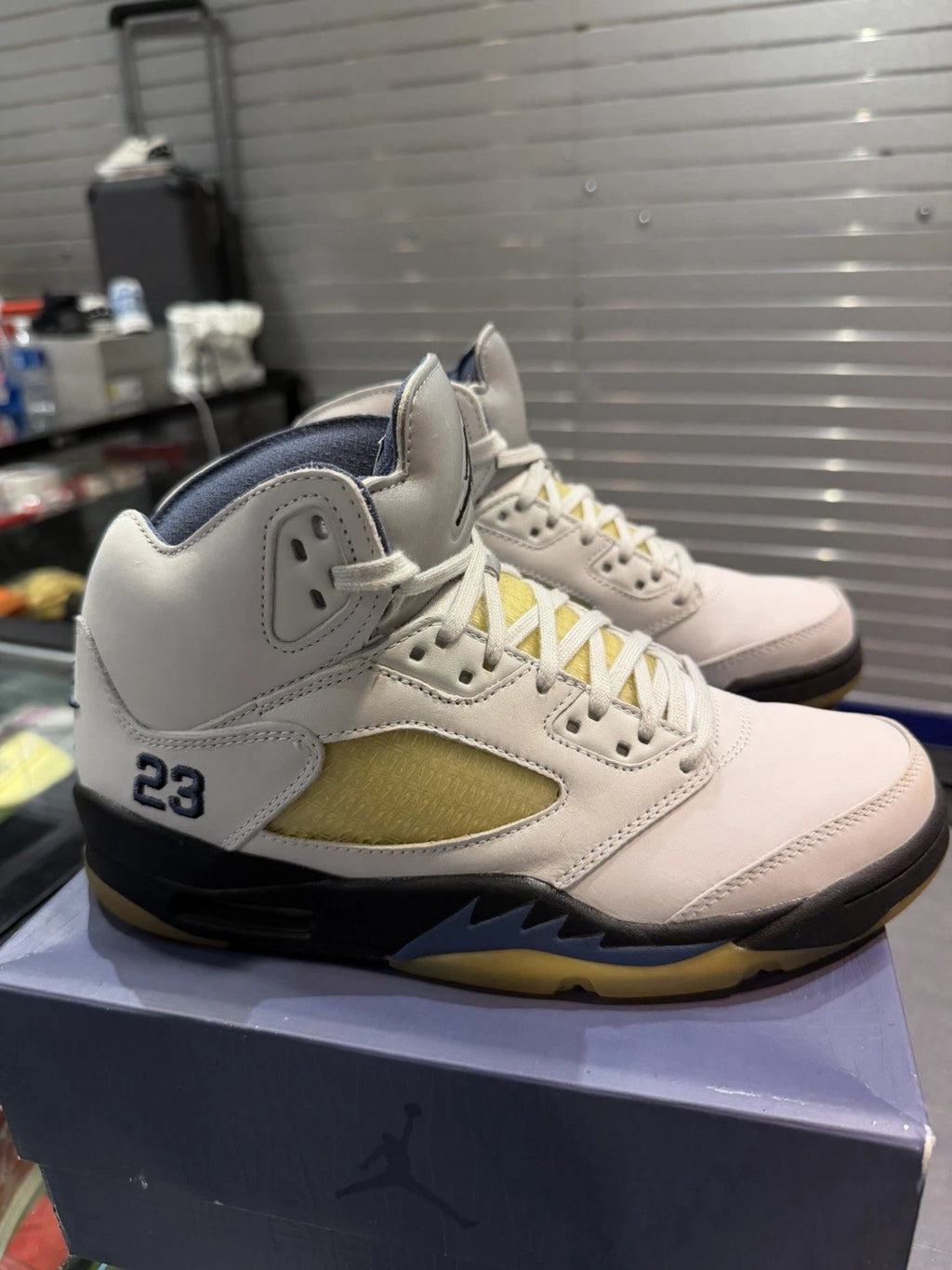 Jordan 5 Retro A Ma Maniere Dawn