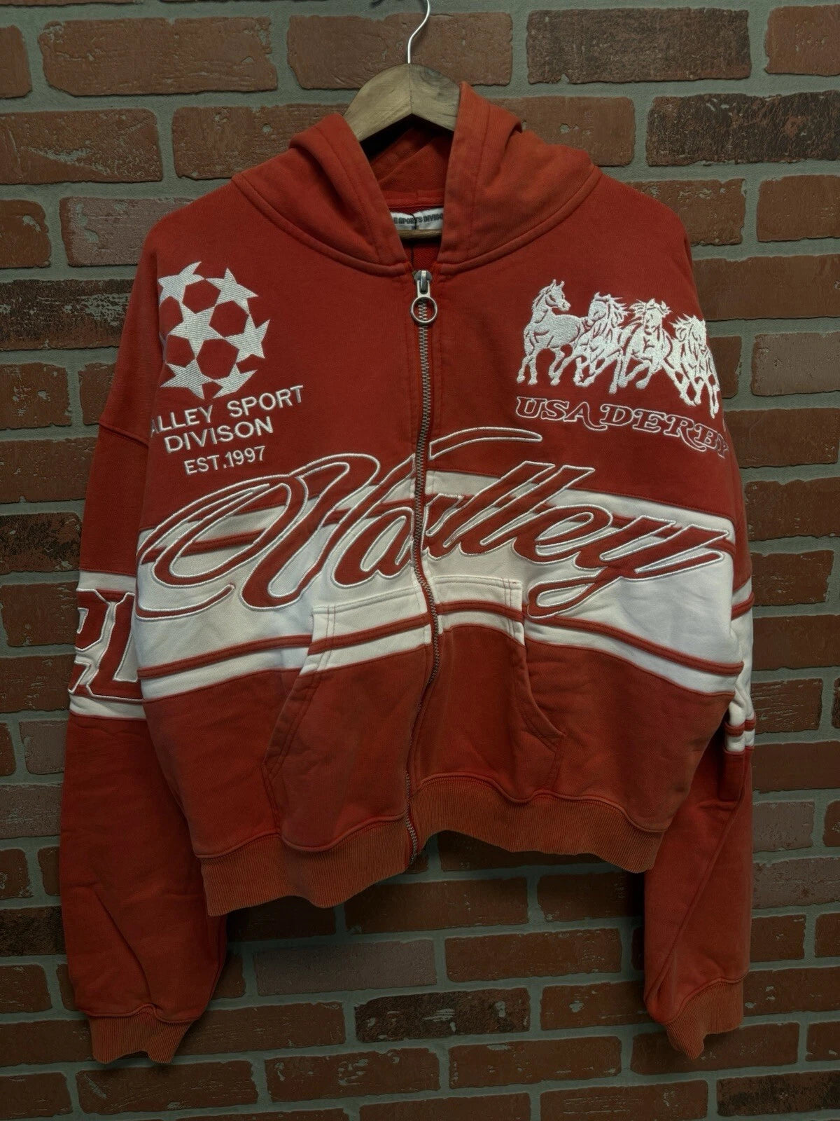 Vale Hoodie Red White Zip Up - Deadstockdenimla