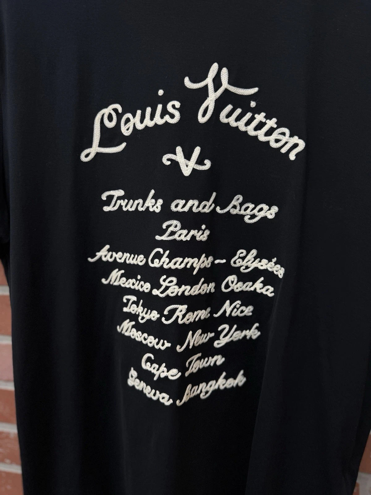Louis Vuitton Wording Black/White T-shirt