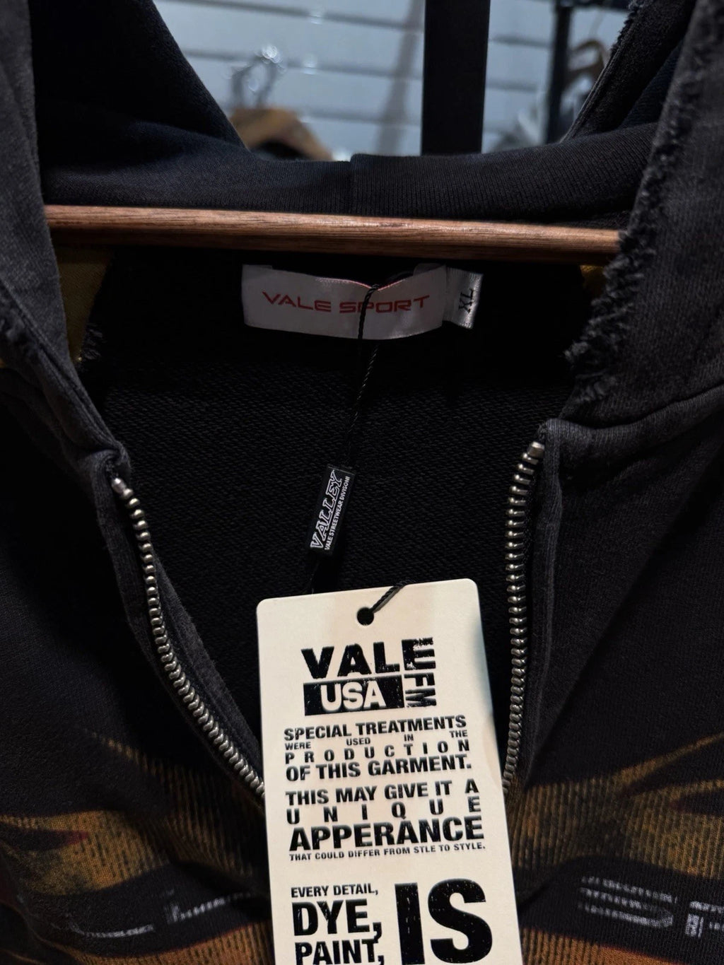 Vale Zip Up Black Yellow Hoodie - Deadstockdenimla