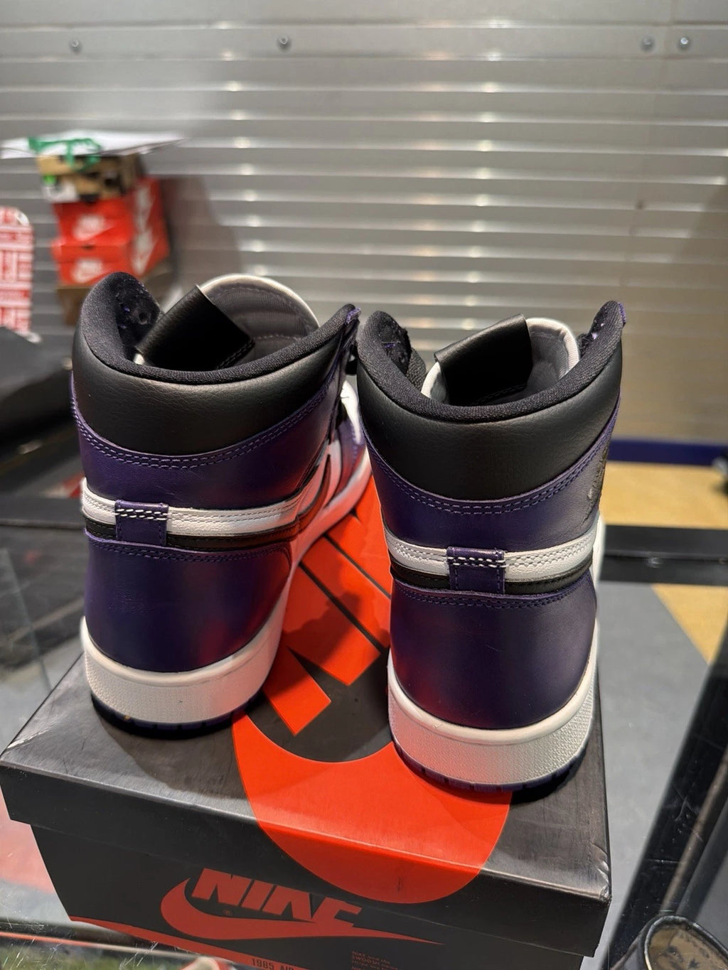 Air Jordan 1 High Court Purple Sneakers