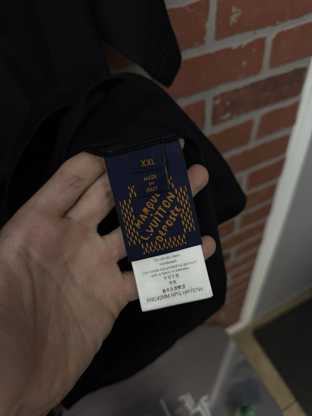 Louis Vuitton Cotton Black/White Tee - Deadstockdenimla