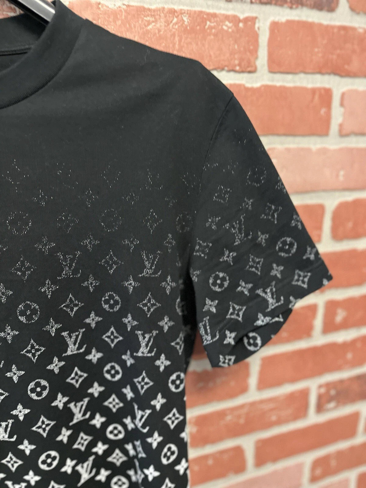 Louis Vuitton Gradient Shirt Black - Deadstockdenimla