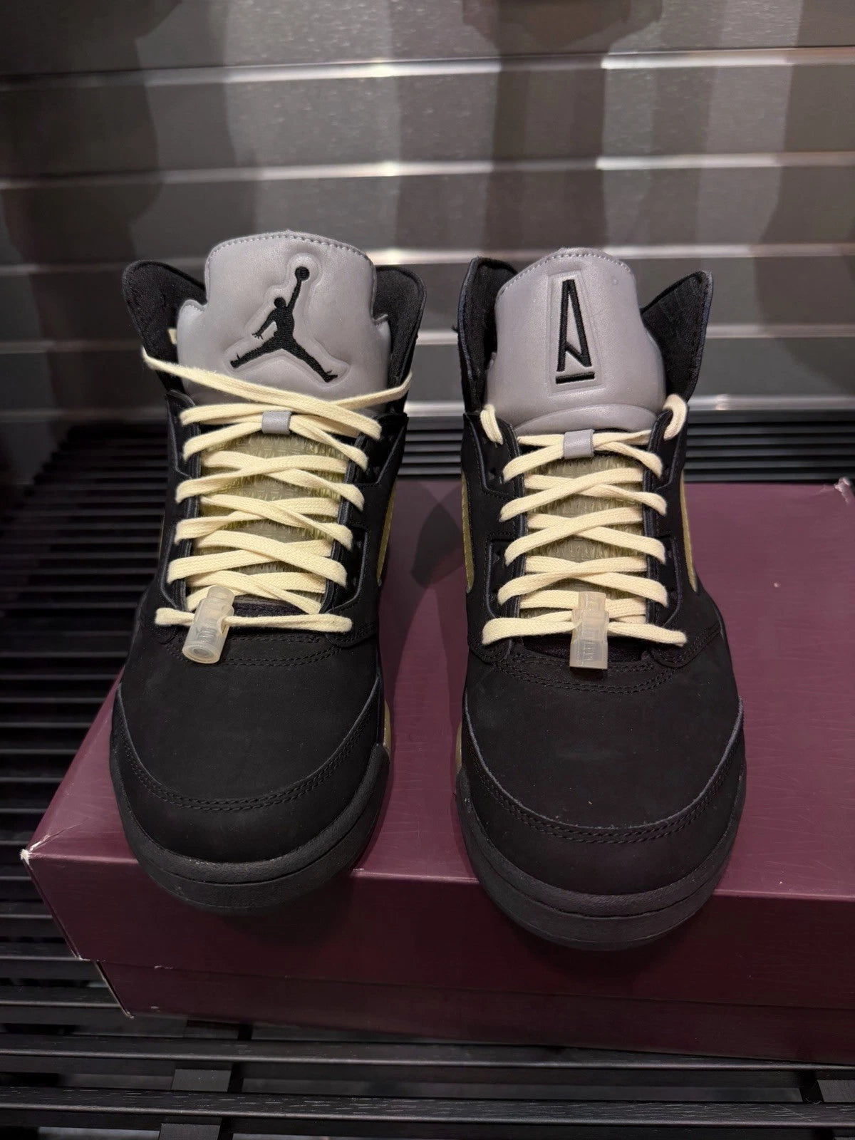 Jordan 5 Retro x A Ma Maniere Mid Dusk Black