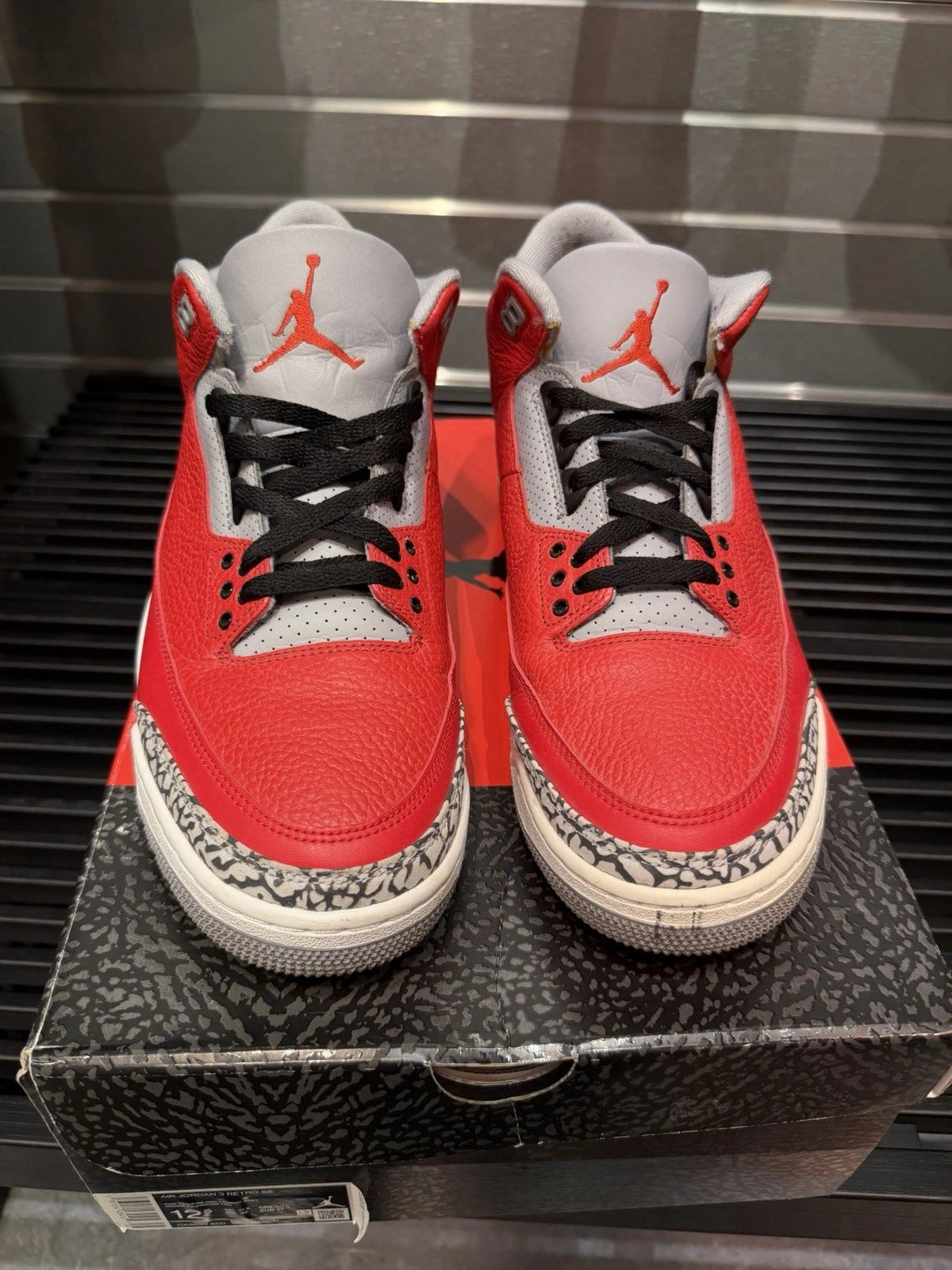 Nike Air Jordan 3 Retro Sneakers