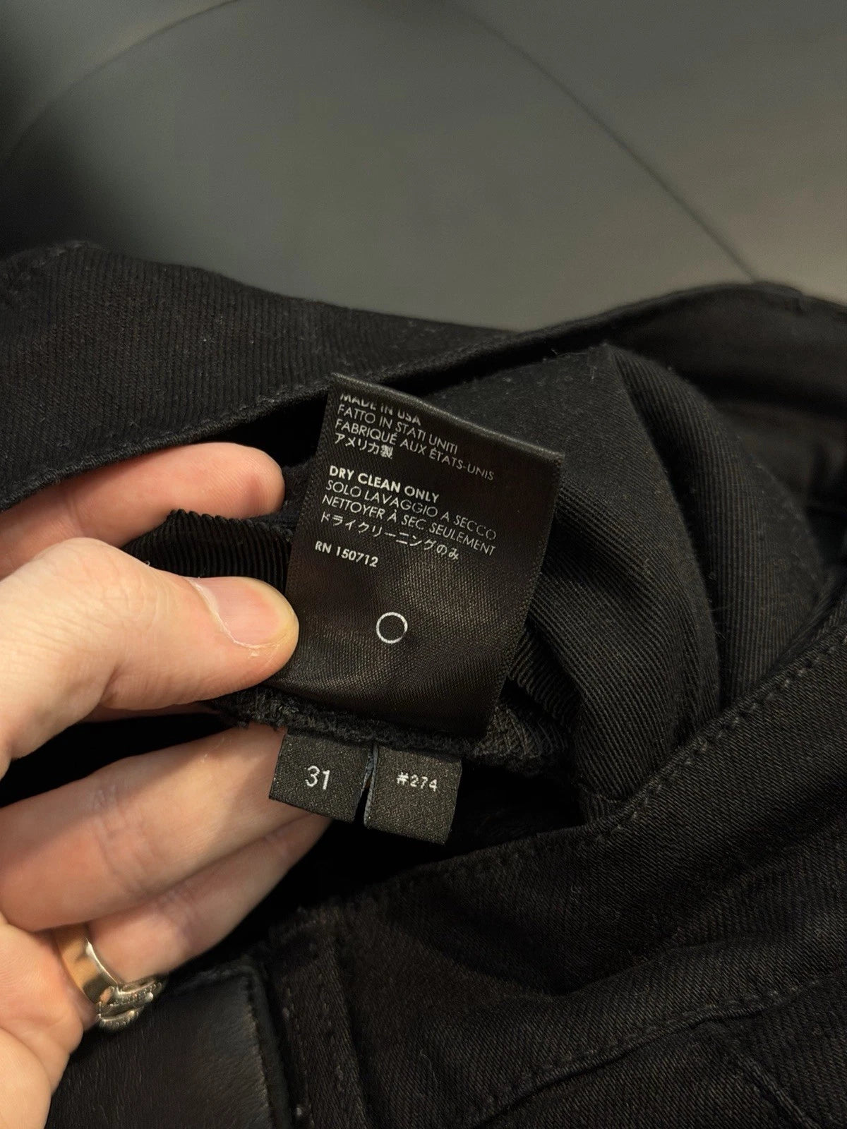 Amiri Black MX1 Jeans - Deadstockdenimla