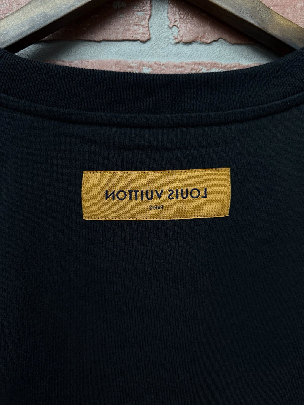 Louis Vuitton Letter Black/White - Deadstockdenimla