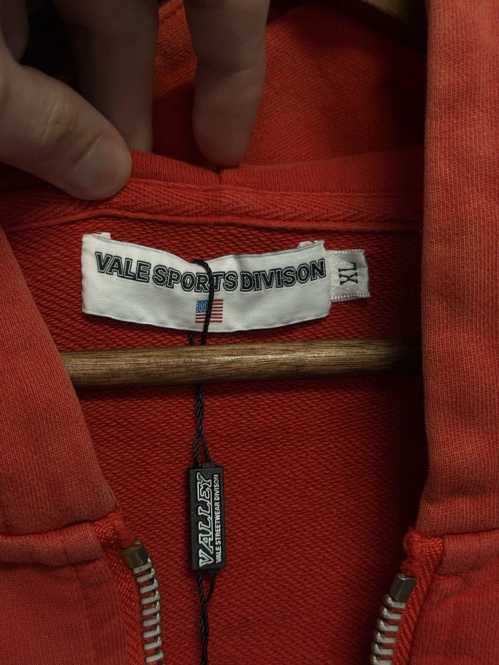 Vale Hoodie Red White Zip Up - Deadstockdenimla
