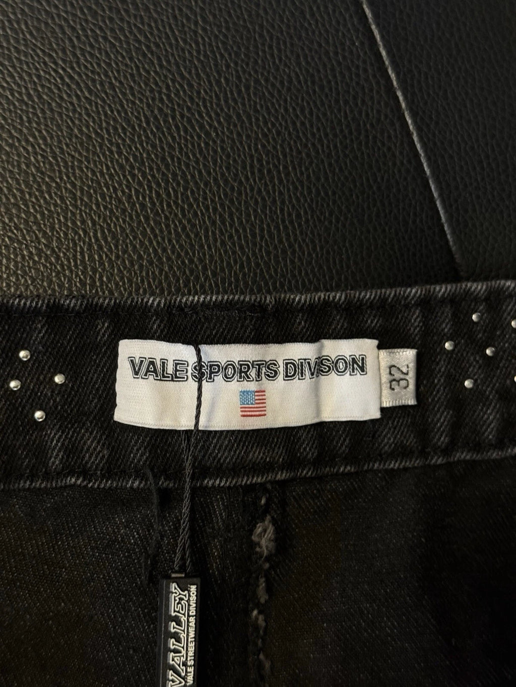 Vale Forever Crystal Black Jeans - Deadstockdenimla