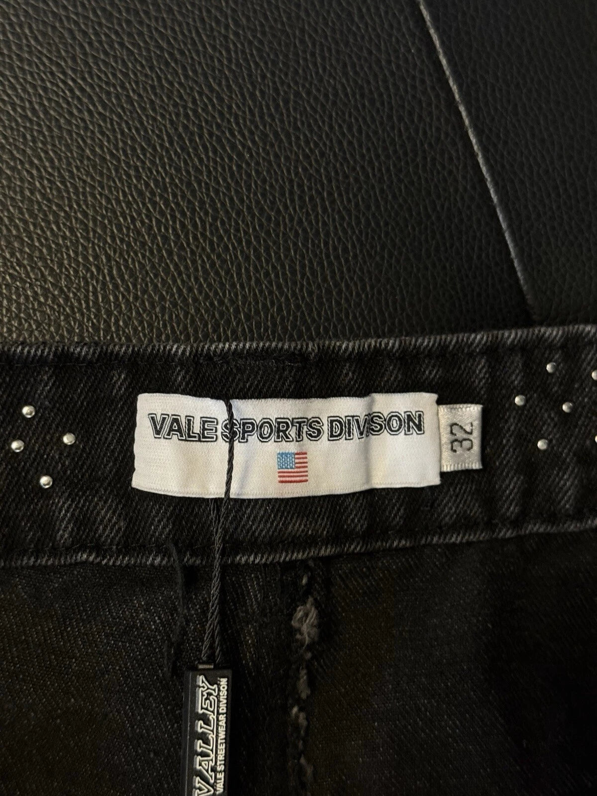 Vale Forever Crystal Black Jeans - Deadstockdenimla
