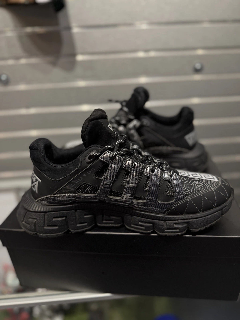 Versace Low-Top Sneakers Black/Silver