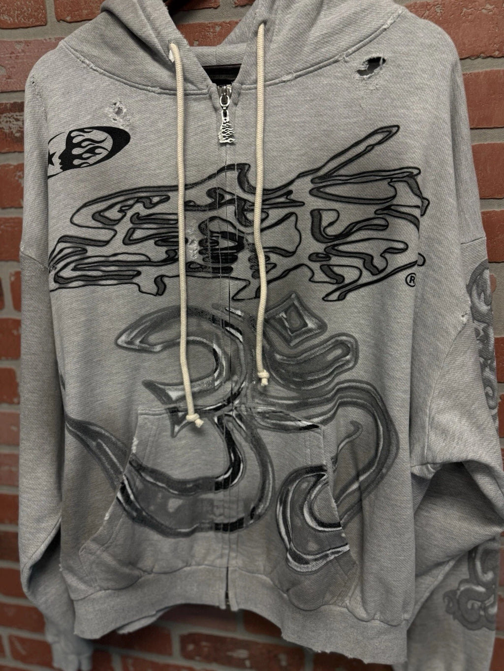 Hellstar Yoga Grey Hoodie - Deadstockdenimla