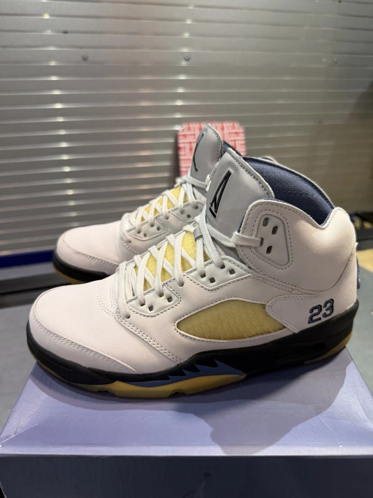 Jordan 5 Retro A Ma Maniere Dawn