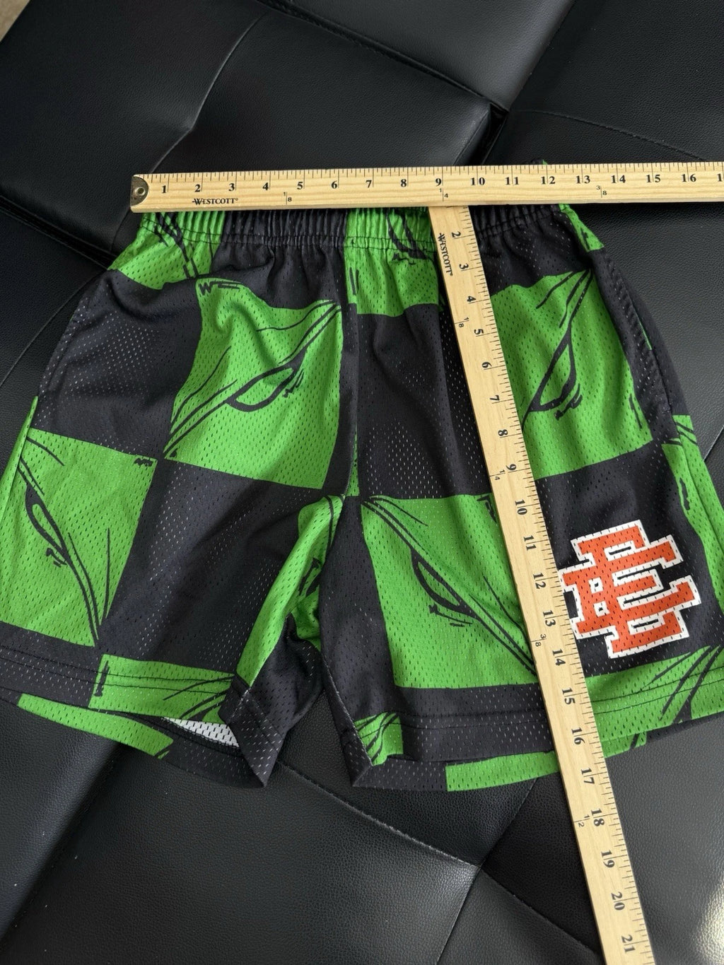 Eric Emanuel X Matty Boy Shorts NYC - Deadstockdenimla