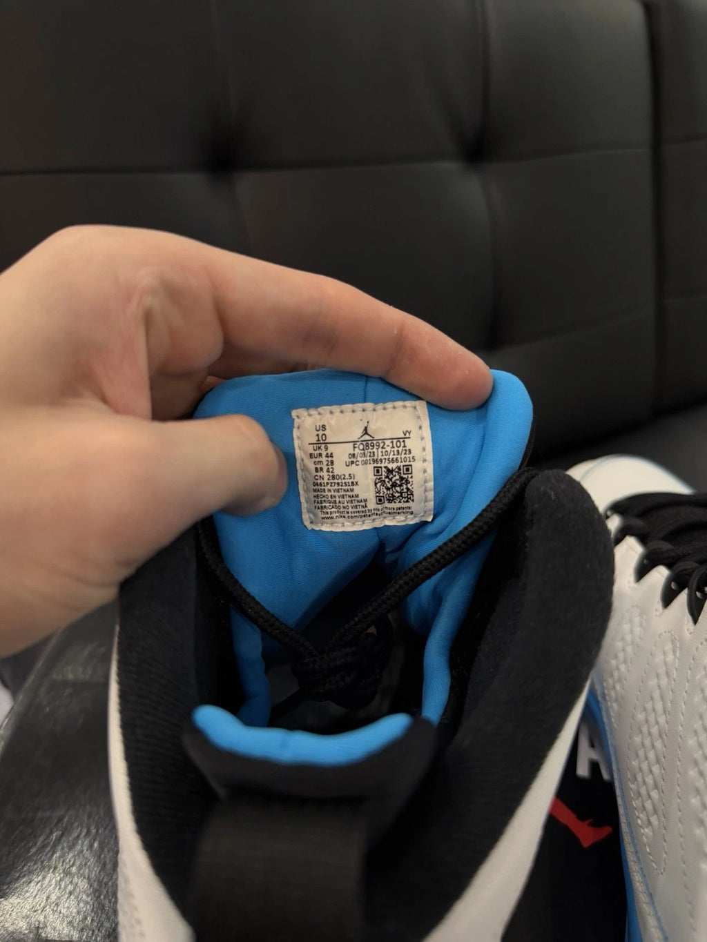 Air Jordan 9 Retro Powder Blue