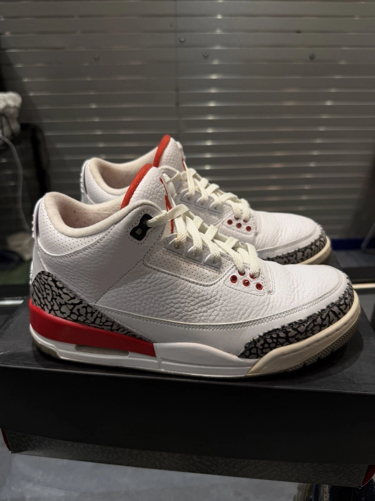Nike Air Jordan Retro 3 Red