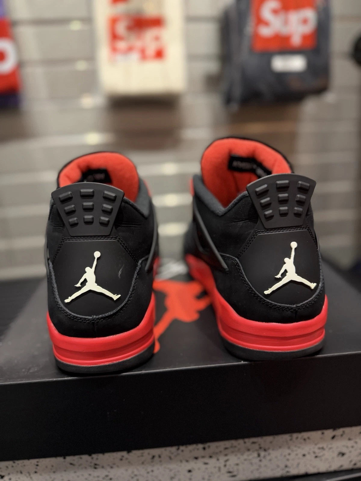 Air Jordan 4 Retro Red Thunder