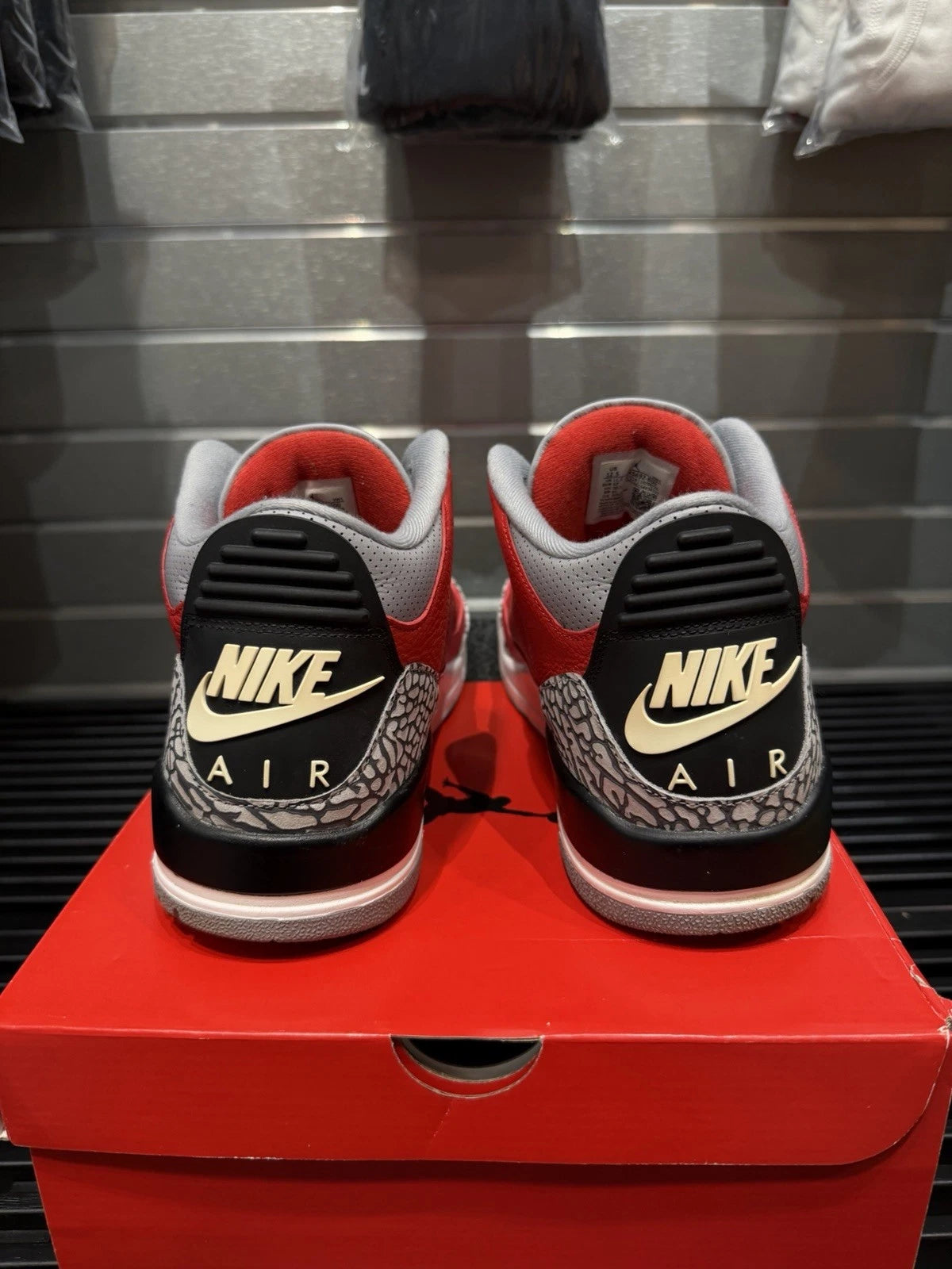 Nike Air Jordan 3 Retro Sneakers