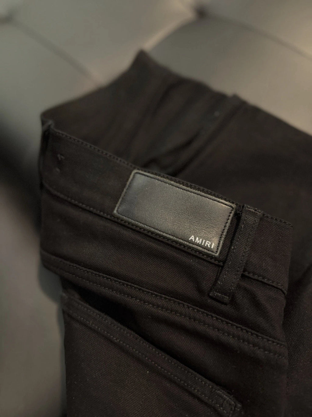 Amiri Black MX1 Jeans - Deadstockdenimla